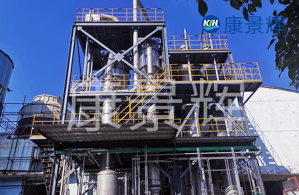 三效蒸發(fā)器定制采購合同中，會約定付款比例、周期、生產(chǎn)周期、安裝調試周期、以及售后服務保障等。